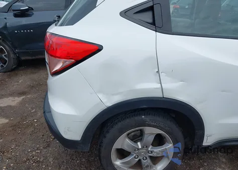 2018 Honda Hr-V Lx из США, поврежденный, VIN 3CZRU6H33JM725288